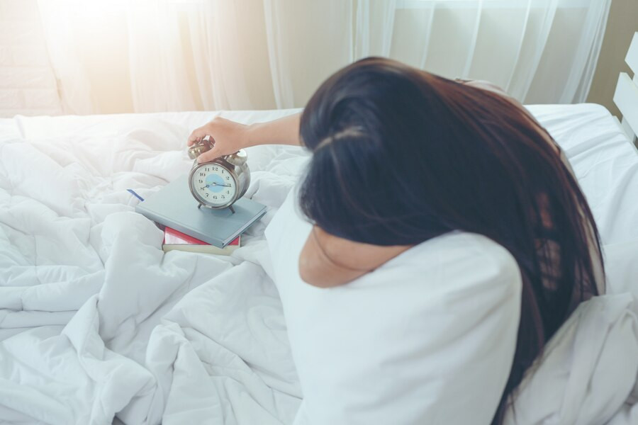 Tidur Berlebihan (Oversleeping), Ini Penyebabnya